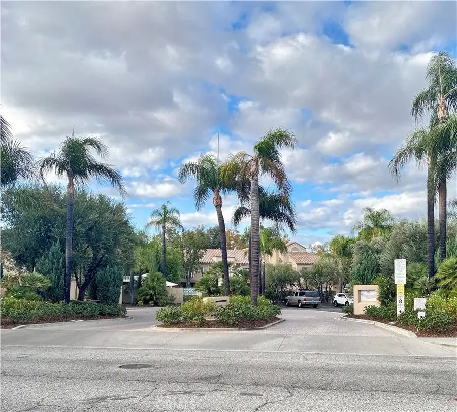 23811 Del Monte, Valencia, CA 91355 - #3