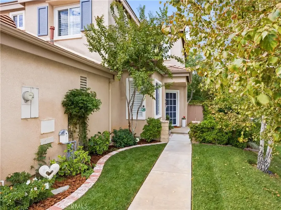 23653 Silverhawk, Valencia, CA 91354 - #2