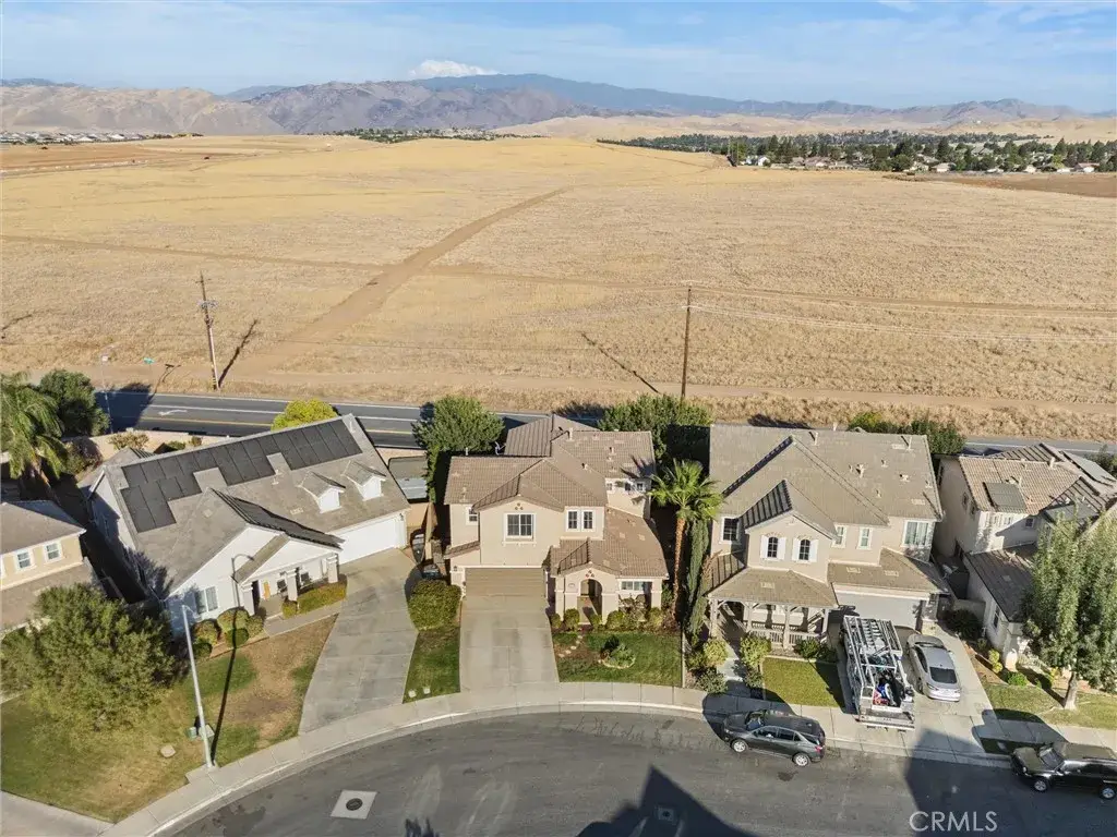 6119 Pilar Way, Bakersfield, CA 93306 - #1