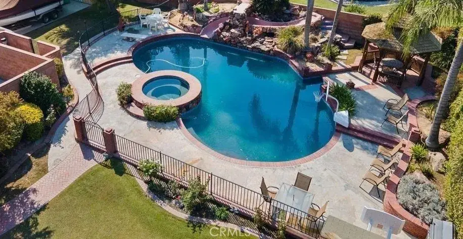 1913 Morning Rose Drive, Bakersfield, CA 93312 - #1