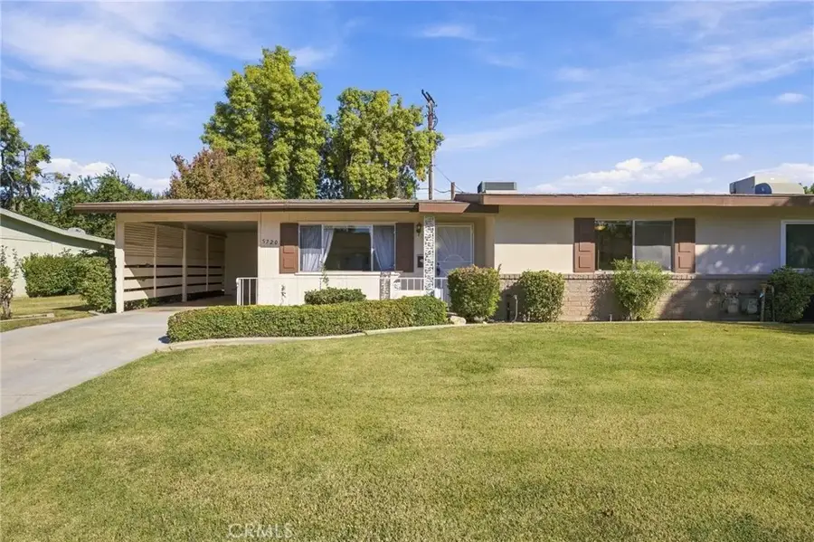 5720 Indian Wells Avenue, Bakersfield, CA 93309 - #2