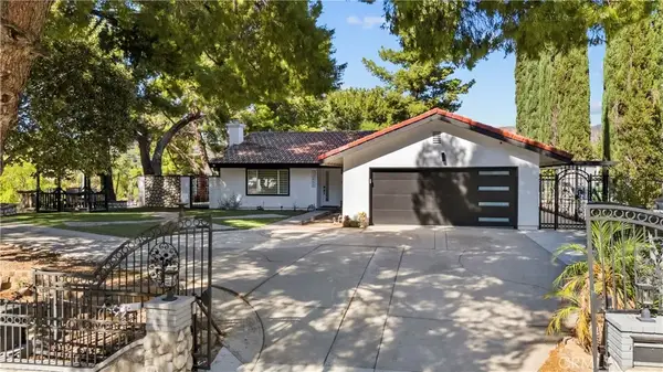 12850 Woodley Avenue, Granada Hills, CA 91344