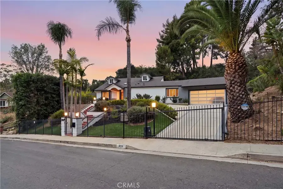 4223 Mooncrest Place, Encino, CA 91436 - #2