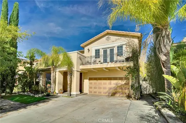 15717 Alia Court, Canyon Country, CA 91387