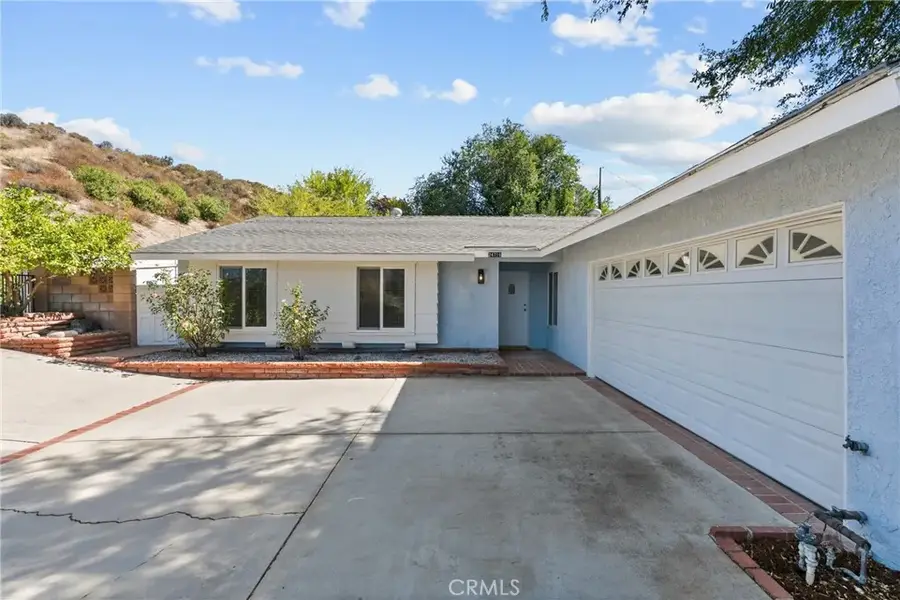 24716 Fain, Newhall, CA 91321 - #2