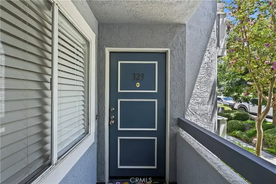 26806 Claudette Street #323, Canyon Country, CA 91351 - #3
