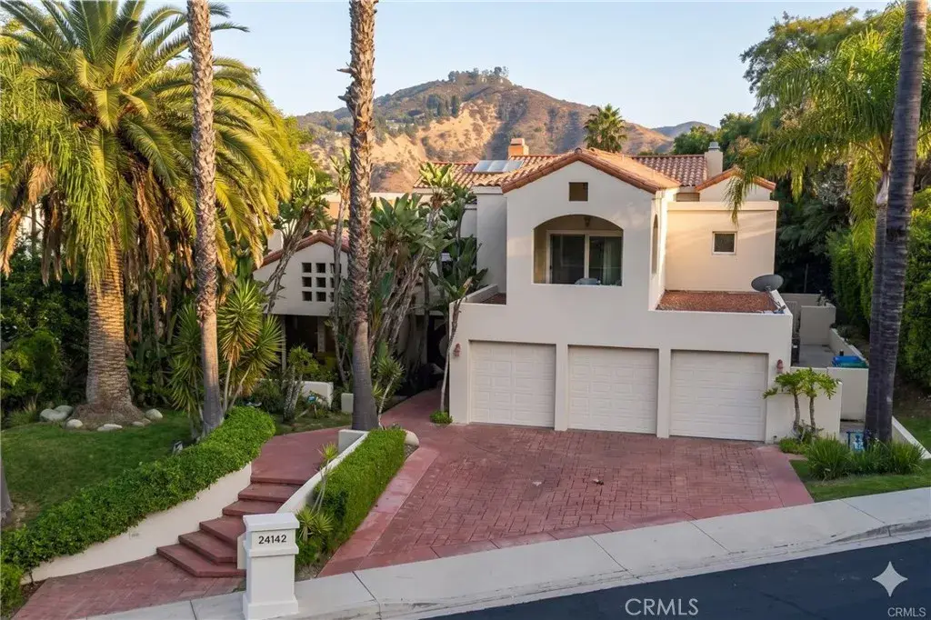 24142 Park Riviera, Calabasas, CA 91302 - #1