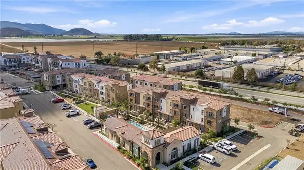 558 Via Zibello, Camarillo, CA 93012