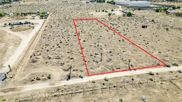 1 Avenue T-4, Palmdale, CA 93550