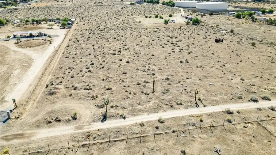 1 Avenue T-4, Palmdale, CA 93550 - #2