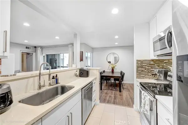18307 Burbank Boulevard #64, Tarzana, CA 91356