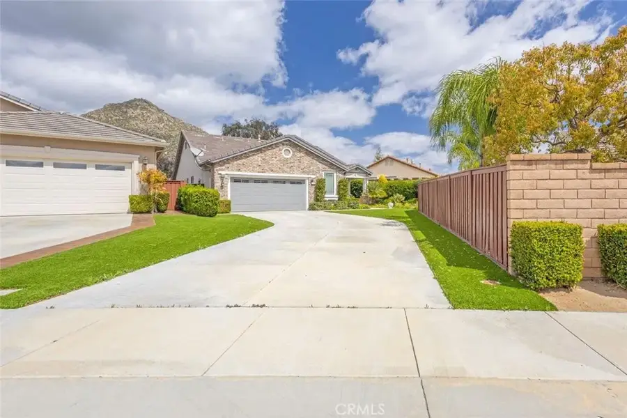 7692 Dutra Drive, Hemet, CA 92545 - Image #2