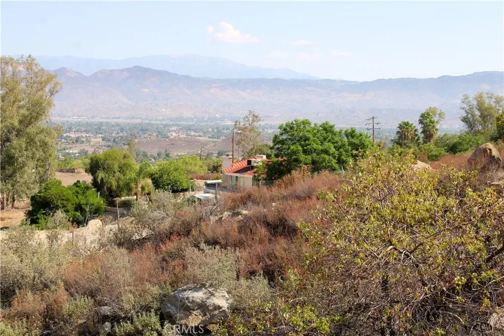 10 Vista Del Valle, Hemet, CA 92544 - Image #1