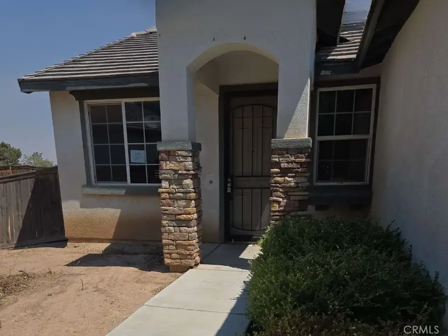 8663 Aberdeen Court, Hesperia, CA 92344 - Image #2