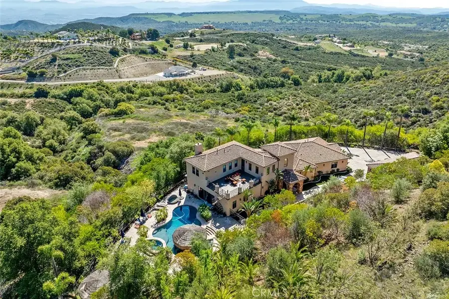 21128 Via Los Laureles, Murrieta, CA 92562 - Image #2