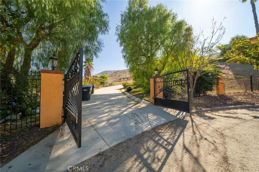 16975 Highview Court, Riverside, CA 92503 - Image #3