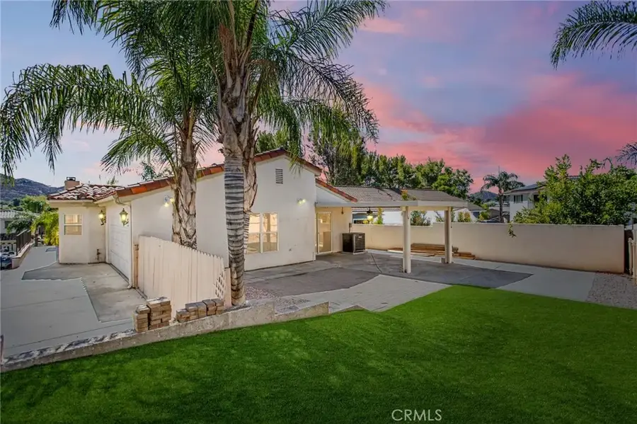 30310 Spray Drive, Canyon Lake, CA 92587 - Image #2