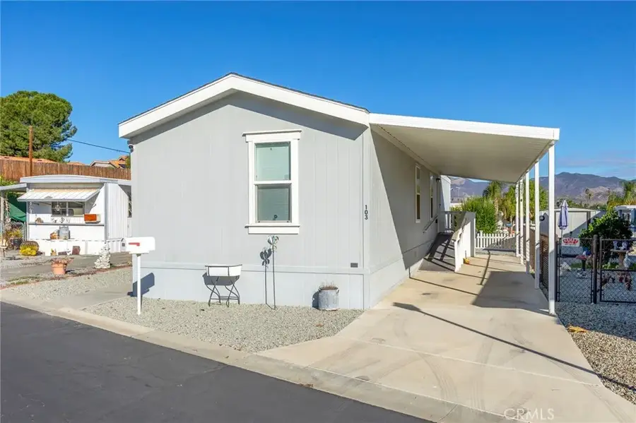 44725 State Highway 74 #103, Hemet, CA 92544 - Image #2