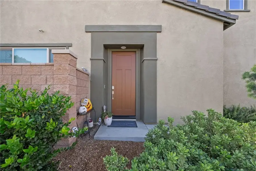 29554 Aramina Ct, Winchester, CA 92596 - Image #3