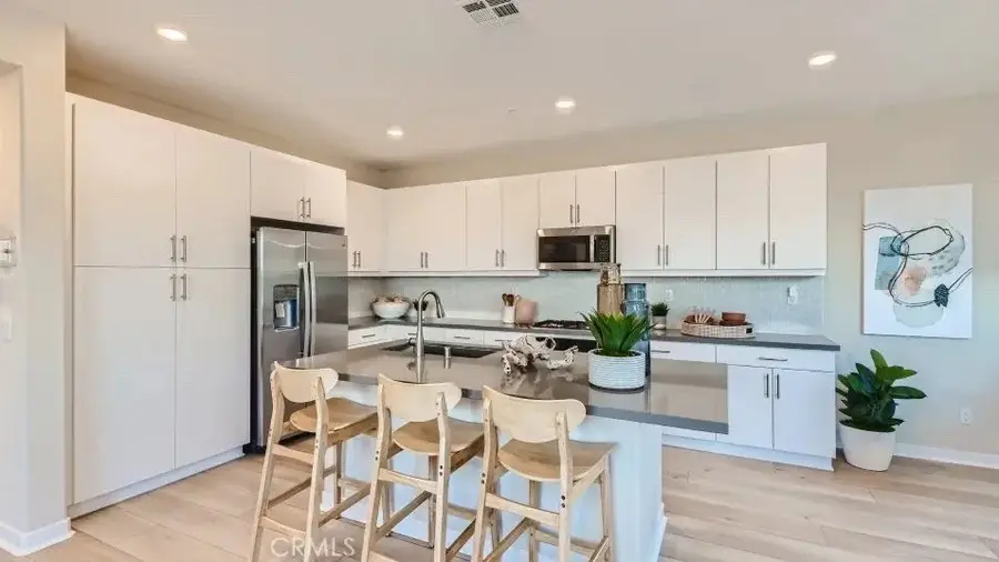 16617 Shallot Street, Fontana, CA 92336 - Image #2