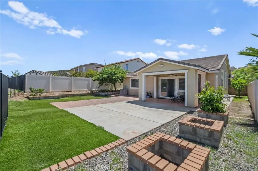 35142 Sorrel Lane, Lake Elsinore, CA 92532 - Image #2