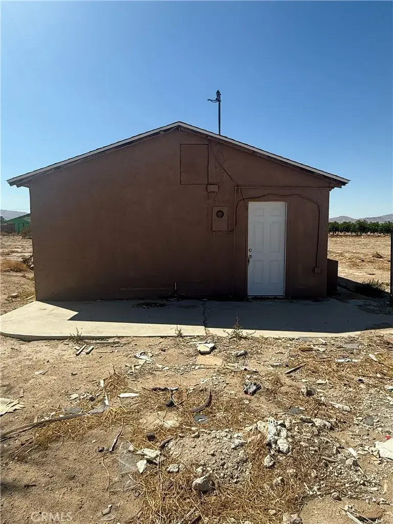 34774 Old Woman Springs, Lucerne Valley, CA 92356 - Image #2