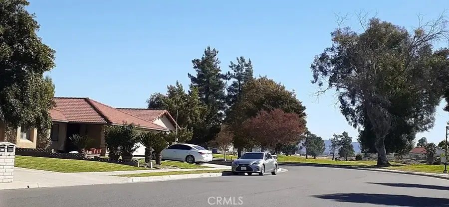 1484 Pepper Tree Drive, Hemet, CA 92545 - Image #3