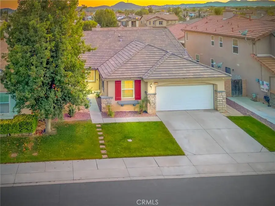 29715 Cottonwood Cove, Menifee, CA 92584 - Image #2