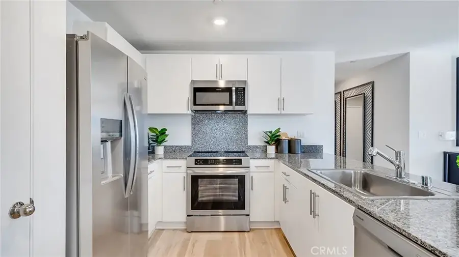 14342 Stetson Street, Hesperia, CA 92345 - Image #2