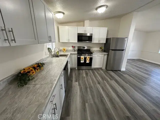 880 N. Lake Street #82, Hemet, CA 92544 - Image #3