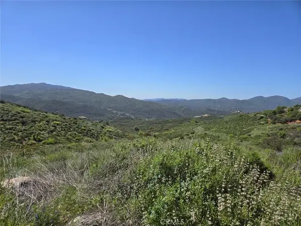 2 Decker Canyon, Lake Elsinore, CA 92530