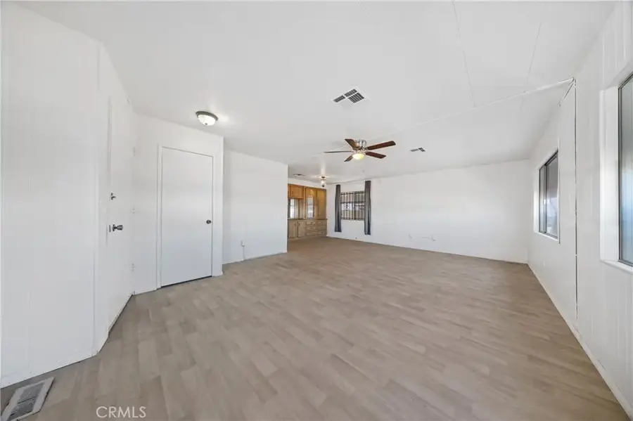 1895 W Devonshire #76, Hemet, CA 92545 - Image #3