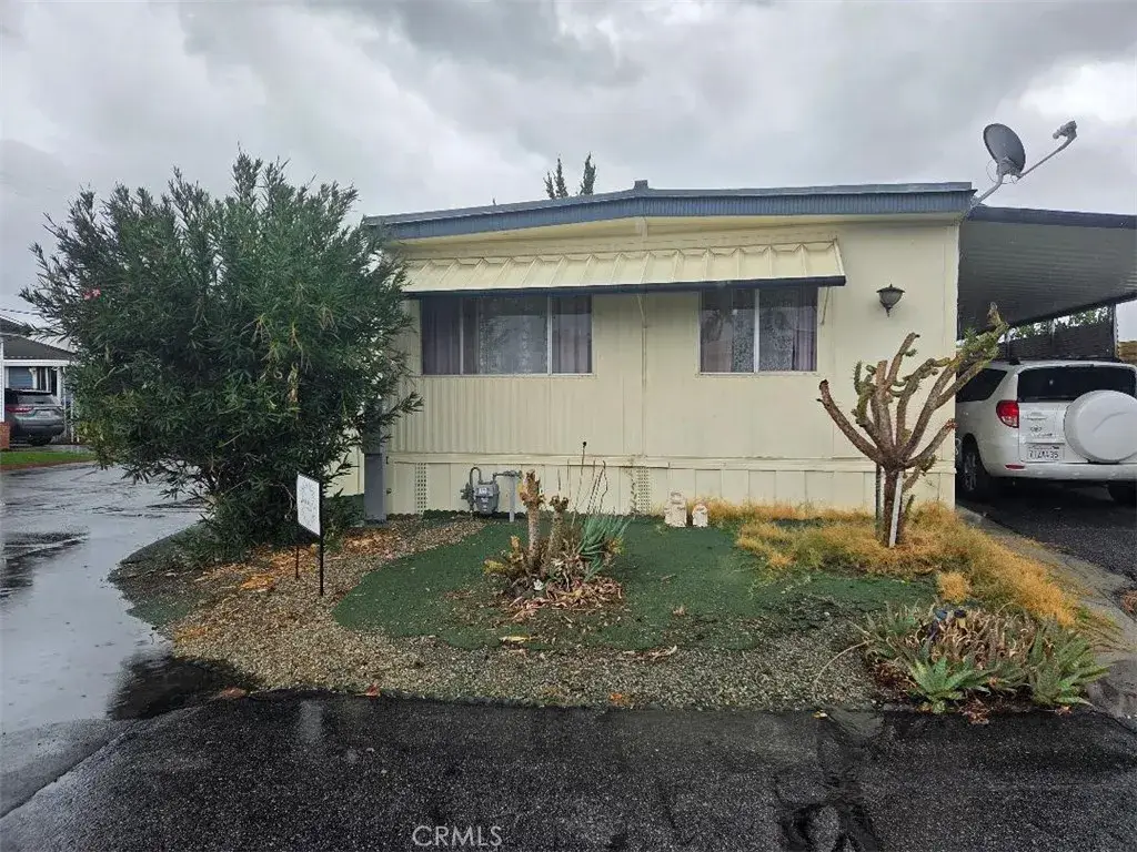 42751 E. Florida #44, Hemet, CA 92544 - Image #1