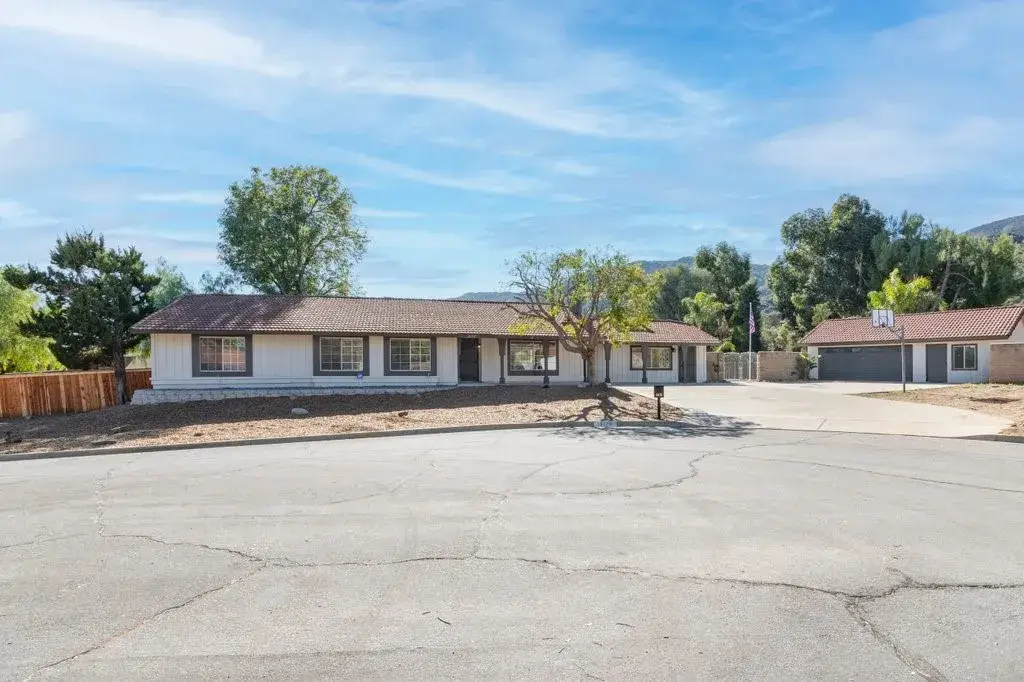 15175 Macias, Lake Elsinore, CA 92530 - Image #1