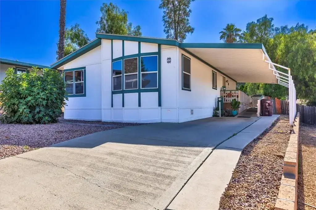 32600 State Highway 74 #35, Hemet, CA 92545 - Image #1