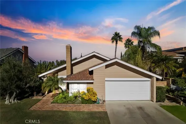 25556 La Mirada Street, Laguna Hills, CA 92653