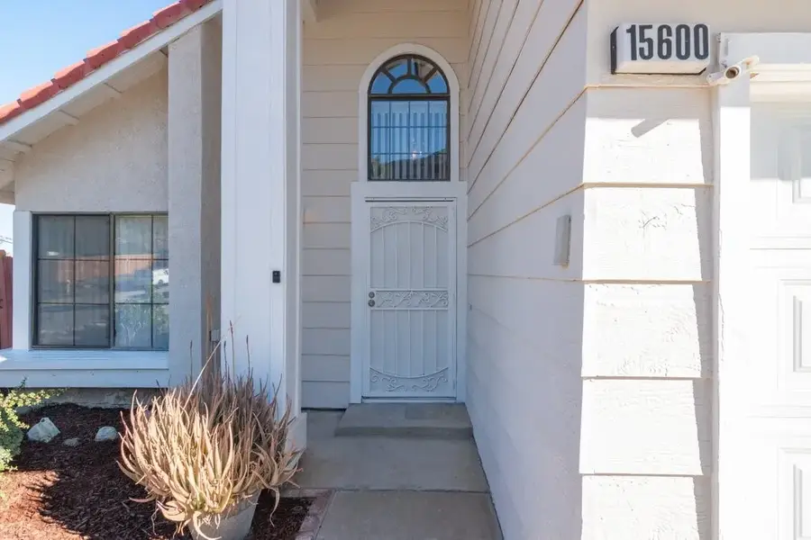 15600 Lake Ridge, Lake Elsinore, CA 92530 - Image #2