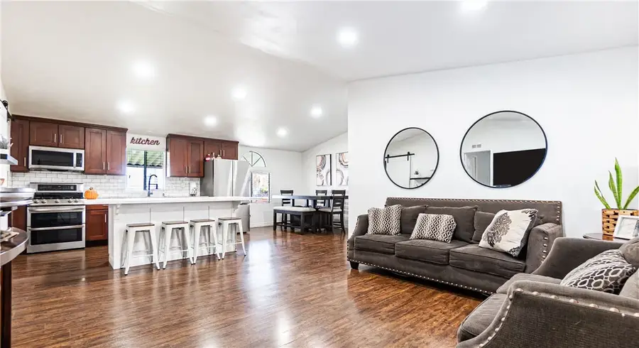 3900 S Temescal, Corona, CA 92879 - Image #2