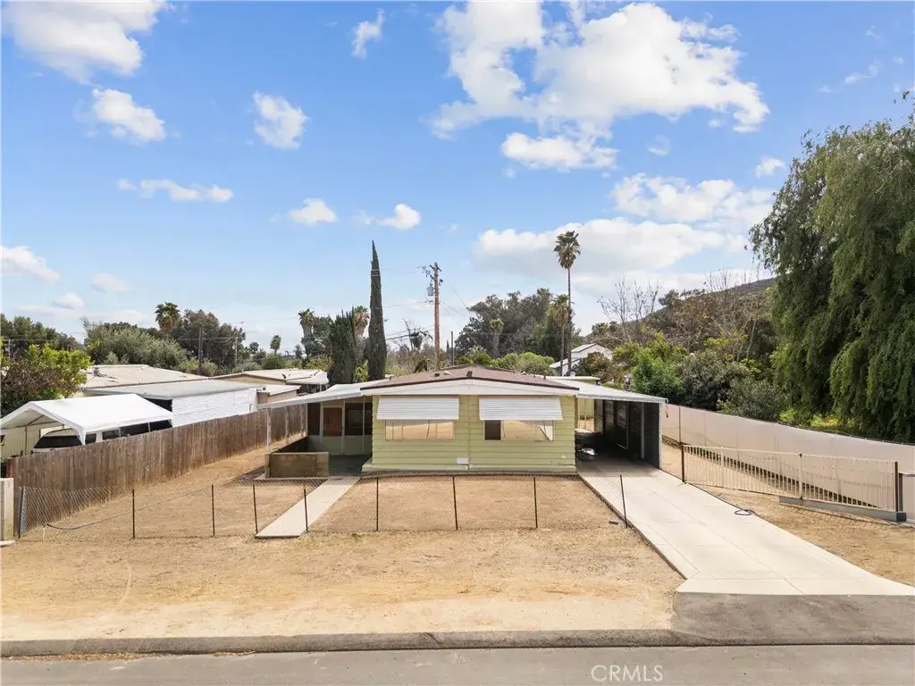 33124 Arbolado Lane, Lake Elsinore, CA 92530 - Image #1