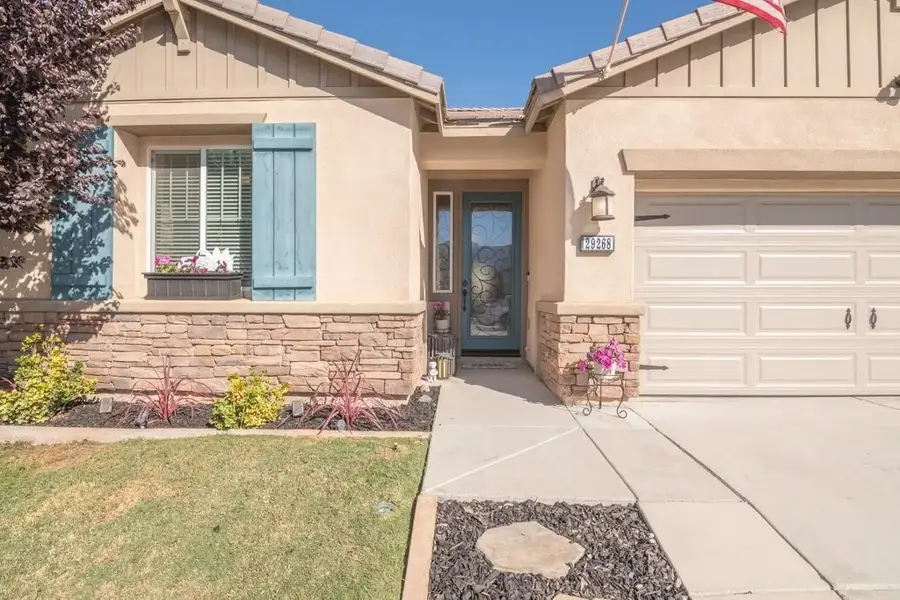 29268 Glasgow Lane, Lake Elsinore, CA 92530 - Image #2