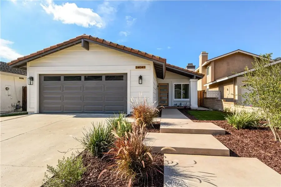 24041 Zancon, Mission Viejo, CA 92692 - Image #2