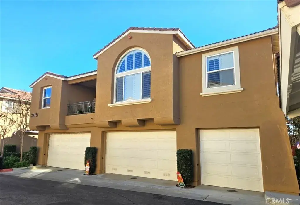 27427 Woburn Ct #1, Murrieta, CA 92562 - Image #1