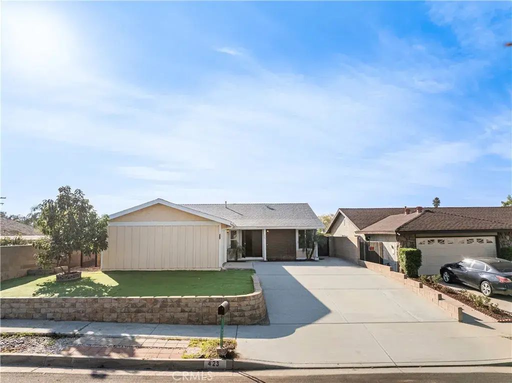 423 Montezuma Street, Ontario, CA 91762 - Image #1