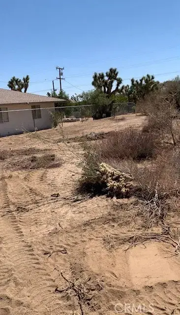 8001 Aster, Yucca Valley, CA 92284 - Image #2