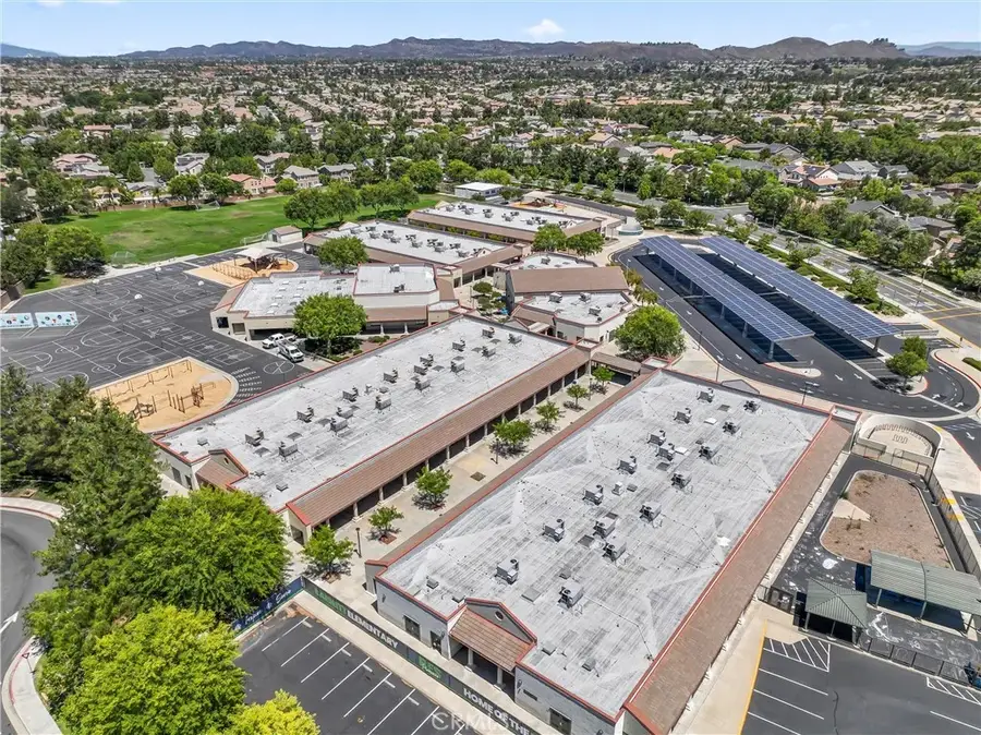 28549 Oakhurst, Temecula, CA 92591 - Image #2