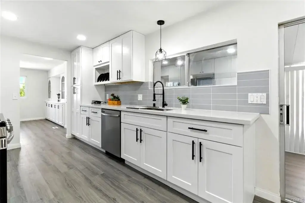 900 Santa Clara, Hemet, CA 92543 - Image #1