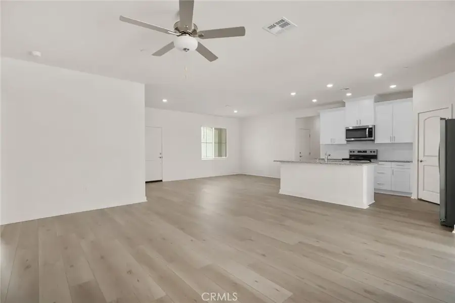 14773 Indigo, Apple Valley, CA 92307 - Image #3