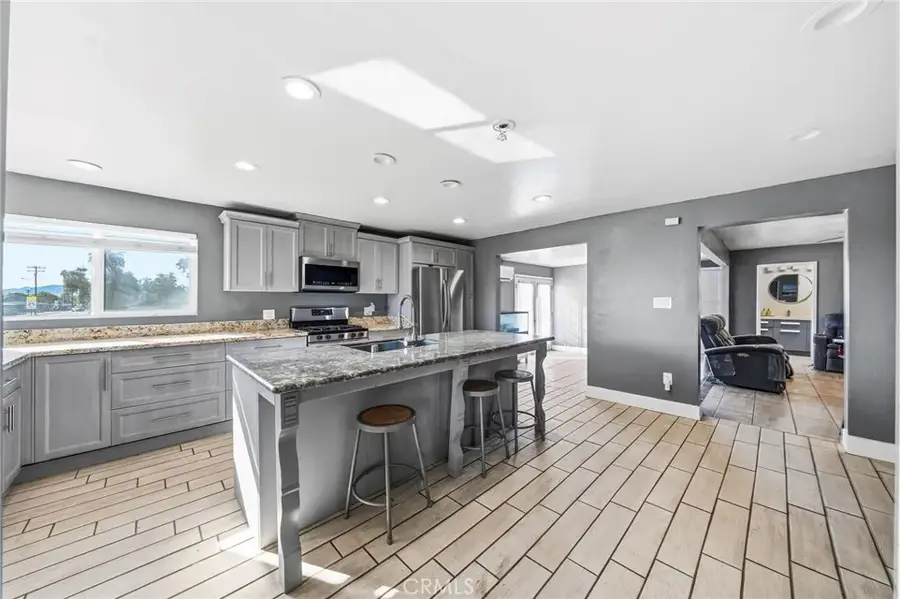 530 Park, Perris, CA 92570 - Image #2