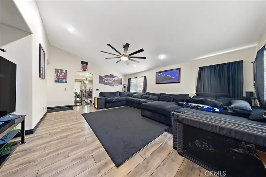 27864 Maywood Bend, Menifee, CA 92585 - Image #2