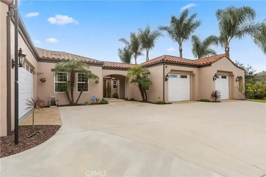 29165 Ridgeline Court, Temecula, CA 92590 - Image #2